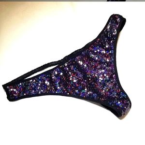 Victoria's Secret Fashionshow Sequin Bling Thong💜